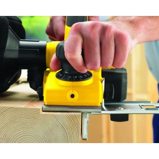 Cepillo 750w 3 1/4 PP7502 Stanley