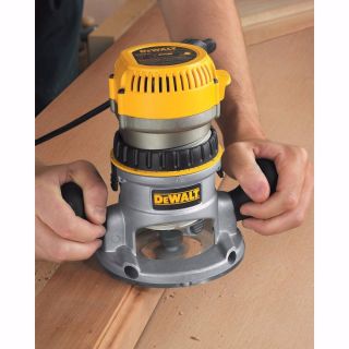 Router 2-1/4 Hp de arranque suave DW618 DeWalt